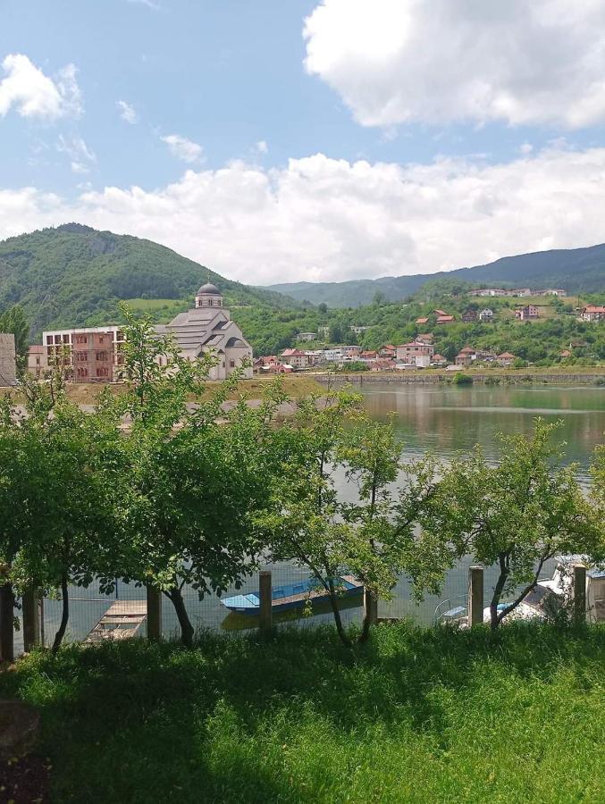Apartmani Rosa Visegrad Exterior photo